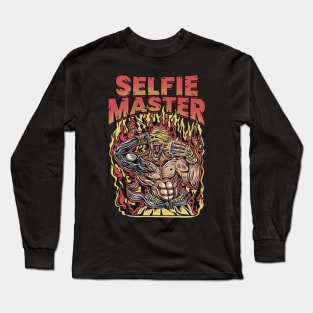 SELFIE MASTER Long Sleeve T-Shirt